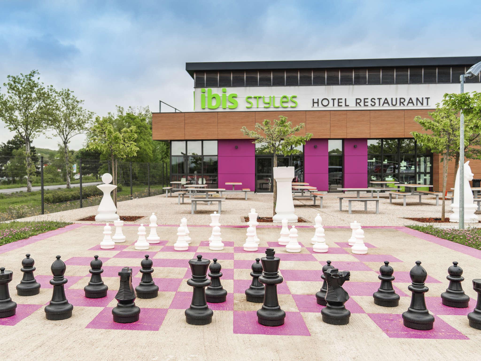 Отель Ibis Styles Castres Кастр Экстерьер фото