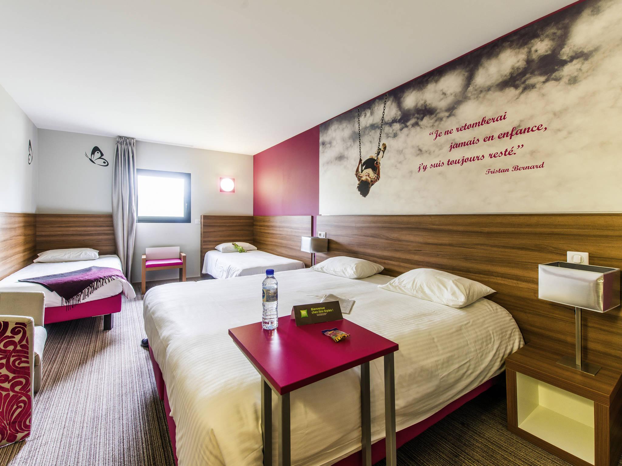 Отель Ibis Styles Castres Кастр Экстерьер фото