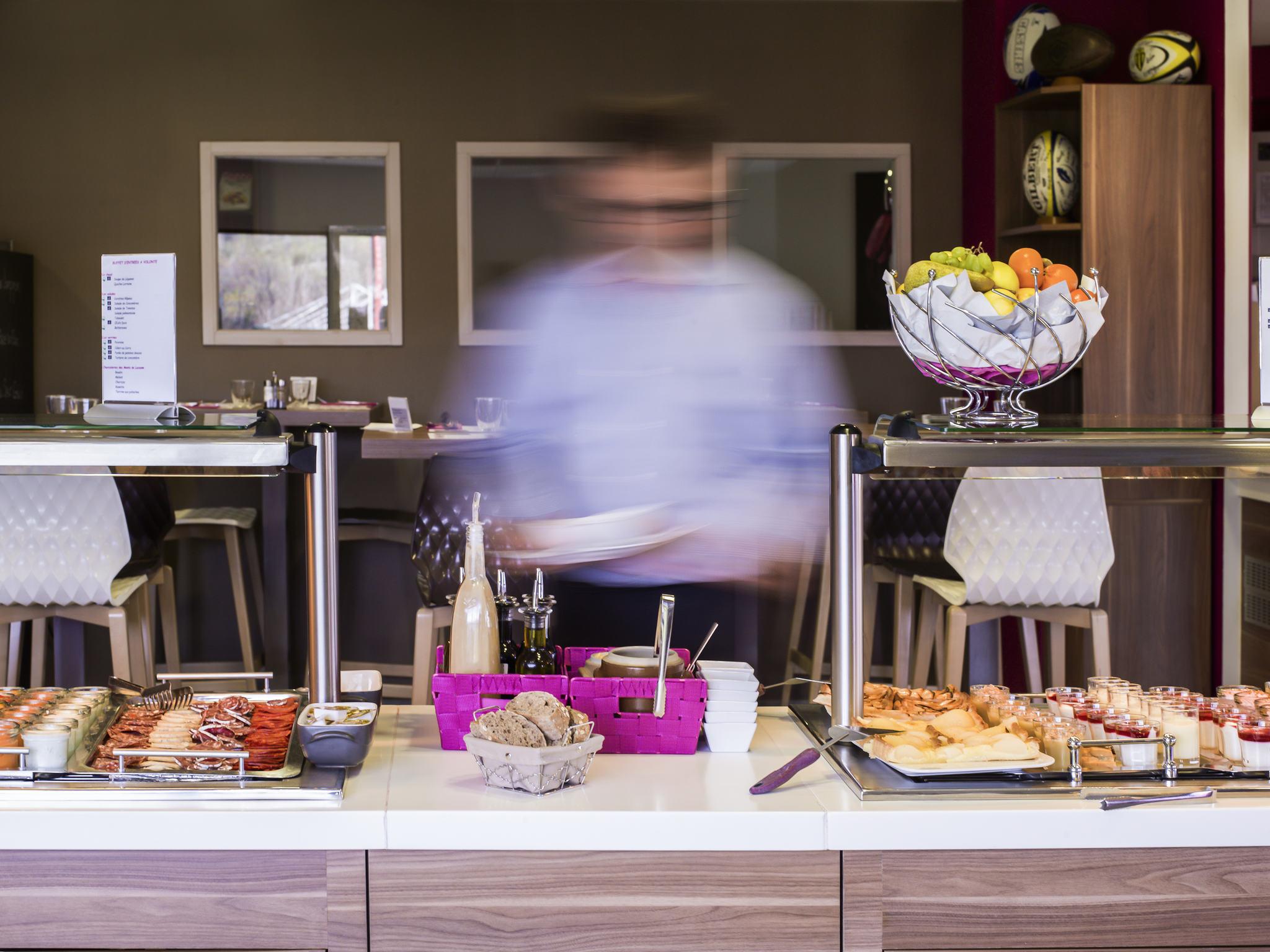 Отель Ibis Styles Castres Кастр Экстерьер фото